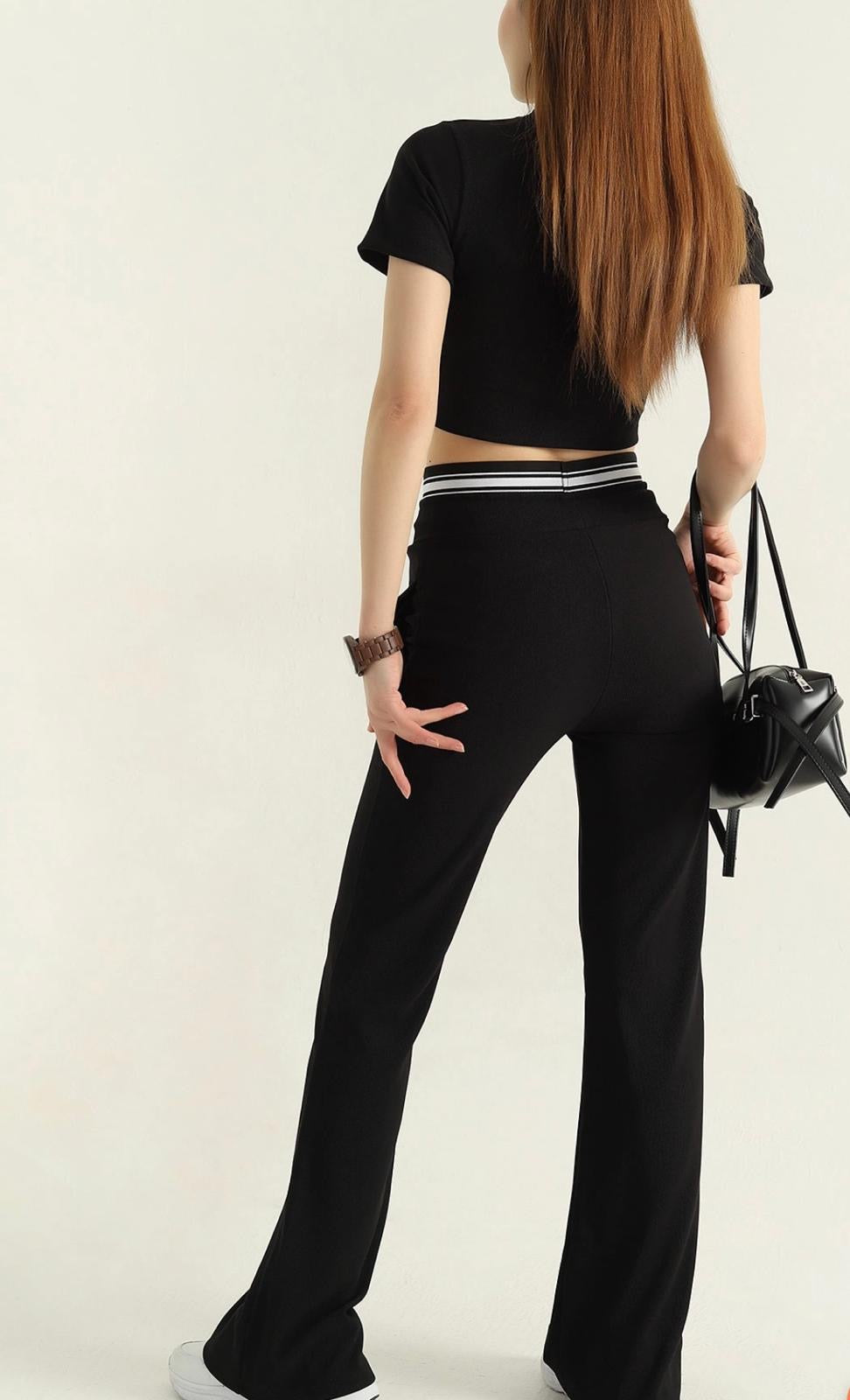 Crop Tişört & İspanyol Paça Pantolon Takım Bel Lastik Detaylı Replika Ürün